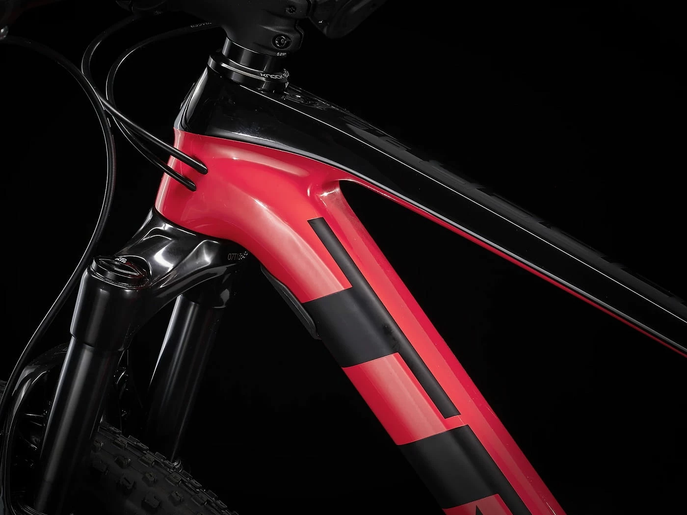 Procaliber 9.5 Rouge Radioactif / Trek Noir – Image 8