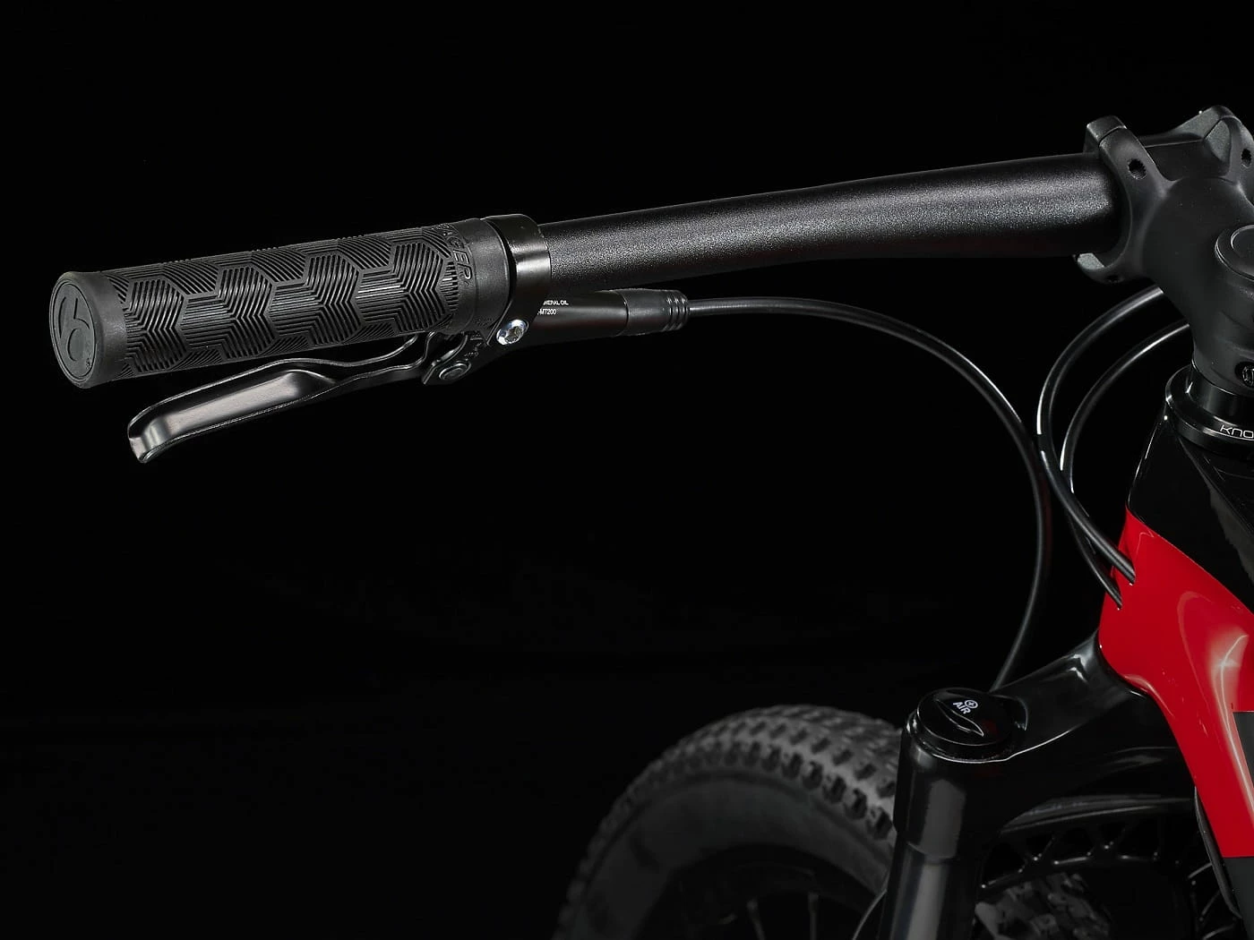 Procaliber 9.5 Rouge Radioactif / Trek Noir – Image 10